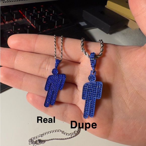 Billie Eilish Blohsh Necklace - Picture 2 of 13